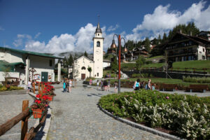 VALLE D'AOSTA-Chamois (foto archivio Regione Autonoma Valle d'Aosta)-9865